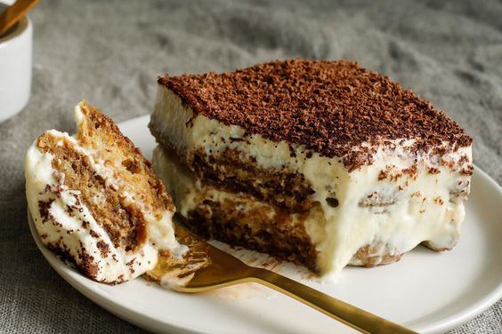 Bánh Tiramisu